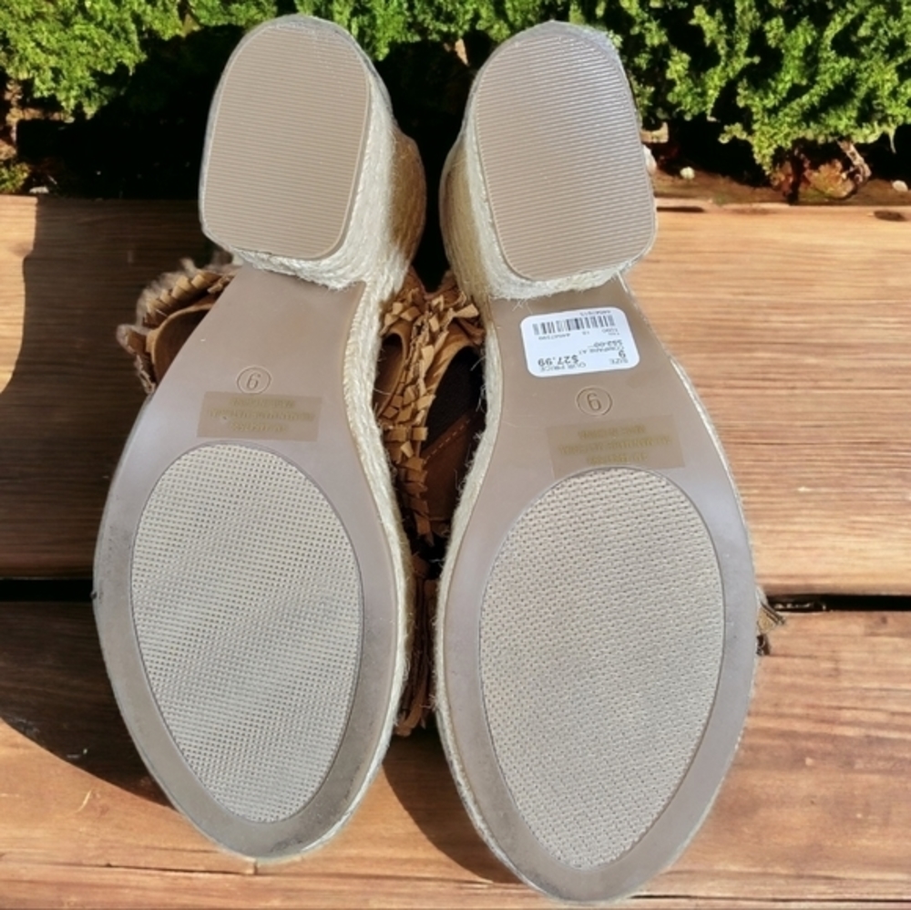 Comfort‎ est 1946 Fringe Sandals - Size 9 - Picture 5 of 5